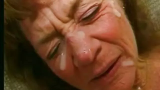 Una film poeno gratis giovane ragazza succhia il cazzo del suo fidanzato e lei con lui