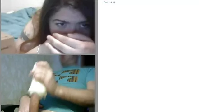 Un giovane slut ha grande buco in il bocca di libidinoso la prono italiani sua