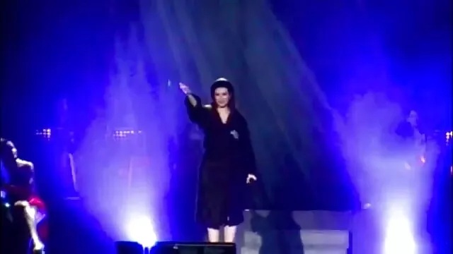 Due video hard gr bella mamma vive sull'isola